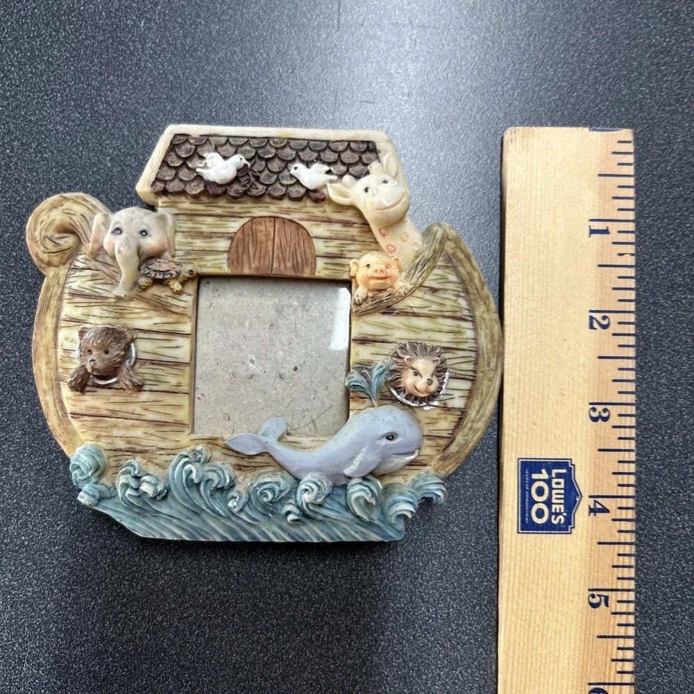 Noah's Ark‎ Picture Frame Nursery Ocean Animals